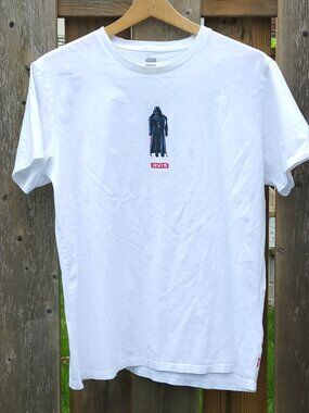 LEVI'S Star Wars Darth Vader t-shirt Size Large